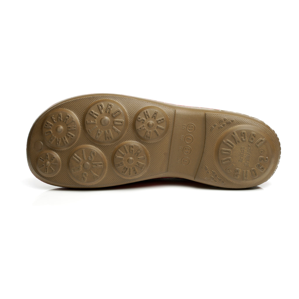 chilli pepper gardening clog on a white background product image 
