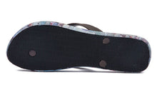 Load image into Gallery viewer, Tree Camo Mens Flip Flops